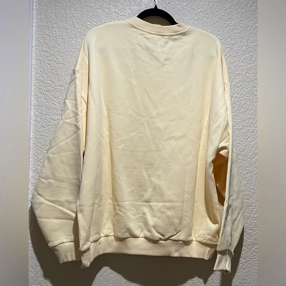 Alo Yoga NWT Accolade Crew Neck Pullover Candlelight Yellow Size M